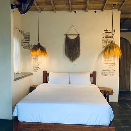 Cozy Bliss Sidemen Bed & Breakfast